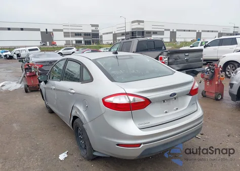 2017 Ford Fiesta S из США, поврежденный, VIN 3FADP4AJ0HM109763